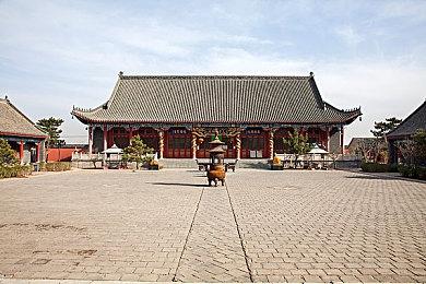 《超级猴子球 香蕉大乱斗》发售吃豆人联动DLC 对战模式“机器人破坏者”中新增关卡“花环之路”